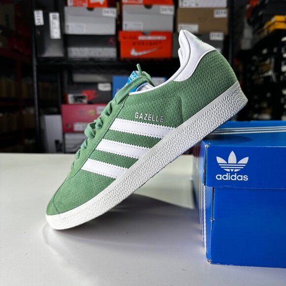 Adidas Originals Gazelle Green & White Low-Top Suede Trainers s M6.5/ W7.5 NWOB - Picture 15 of 15